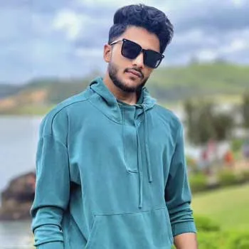 Ravindu Jayathilake
