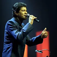 Nil Ahasath Ralu Polawath
